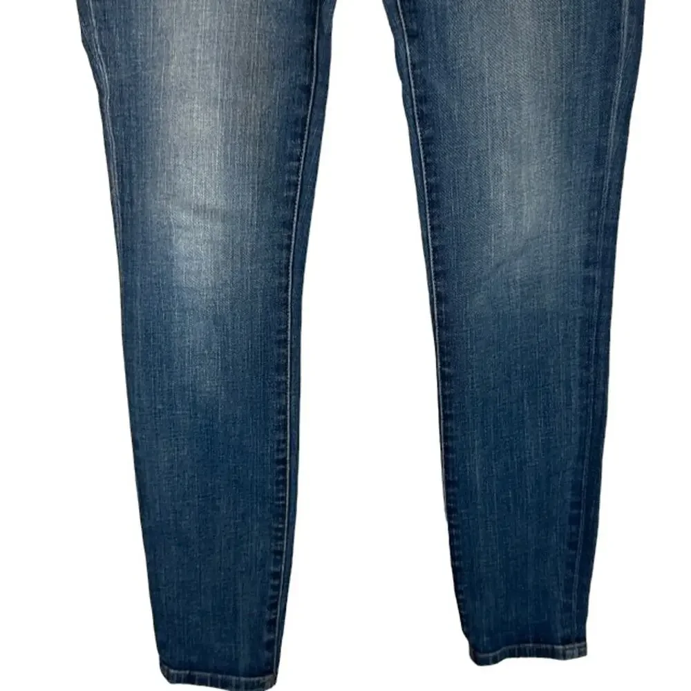 DL1961 blue faded